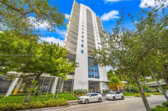 $395,000 | 10 Southwest South River Drive, Unit PHI15, Miami, FL 33130