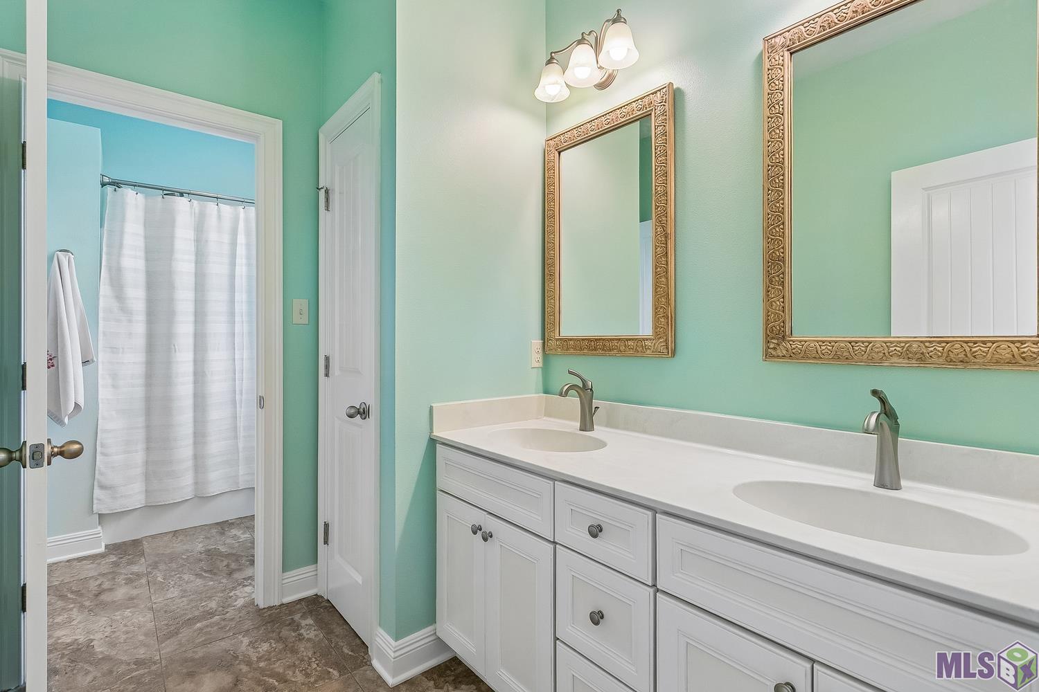 222 Lafitte Street Mandeville, LA 70448 - Photo 24 of 31