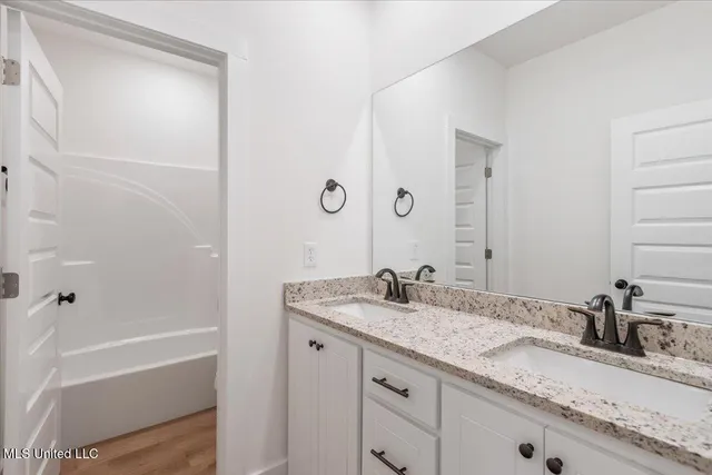 $275,500 | 107 Northeast Adams Avenue, Magee, MS 39111