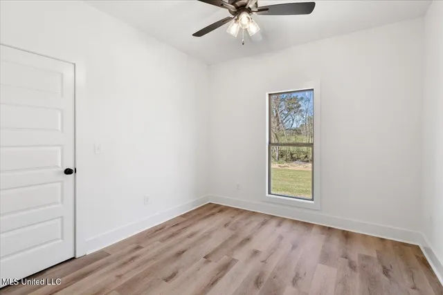 $275,500 | 107 Northeast Adams Avenue, Magee, MS 39111