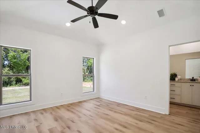 $275,500 | 107 Northeast Adams Avenue, Magee, MS 39111