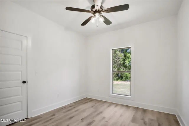 $275,500 | 107 Northeast Adams Avenue, Magee, MS 39111