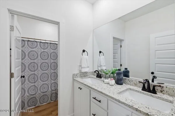 $274,900 | 107 Northeast Adams Avenue, Magee, MS 39111