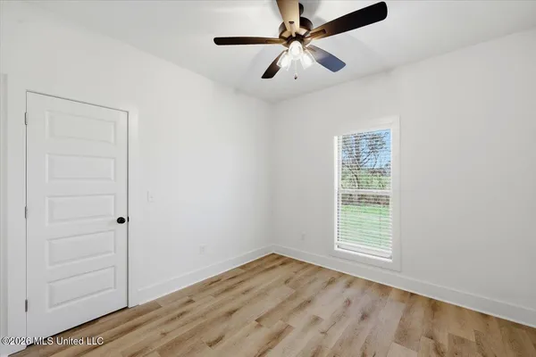 $274,900 | 107 Northeast Adams Avenue, Magee, MS 39111