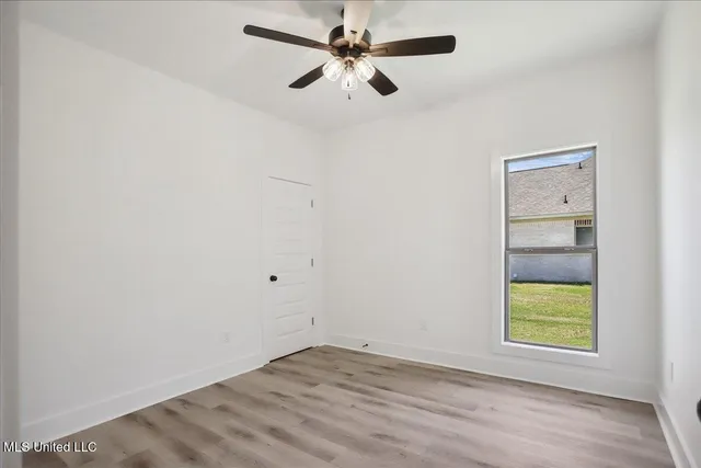 $275,500 | 107 Northeast Adams Avenue, Magee, MS 39111