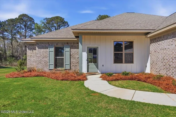 $274,900 | 107 Northeast Adams Avenue, Magee, MS 39111