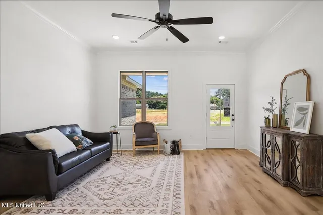 $275,500 | 107 Northeast Adams Avenue, Magee, MS 39111