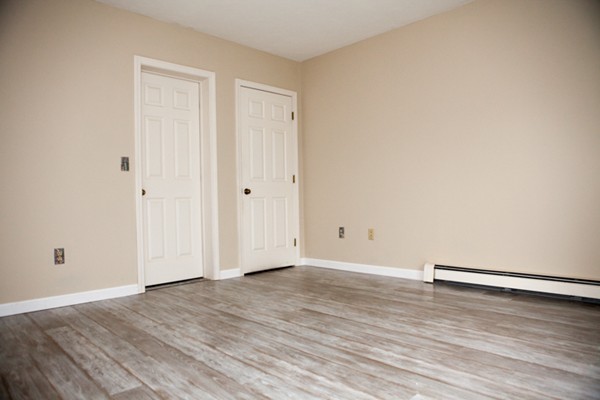 610 Ridgefield Circle, Unit A Clinton, MA 01510 - Photo 4 of 30 Gallery Image 4