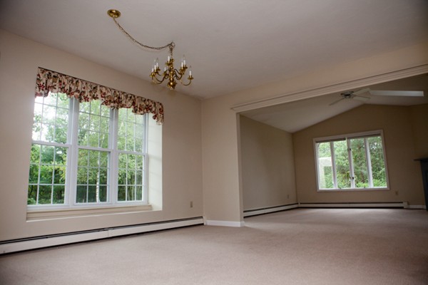 610 Ridgefield Circle, Unit A Clinton, MA 01510 - Photo 6 of 30 Gallery Image 6