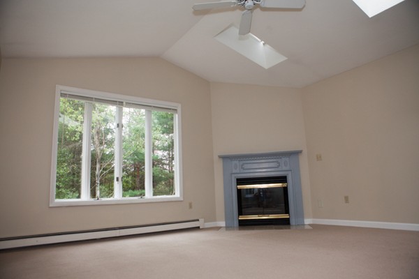 610 Ridgefield Circle, Unit A Clinton, MA 01510 - Photo 8 of 30 Gallery Image 8