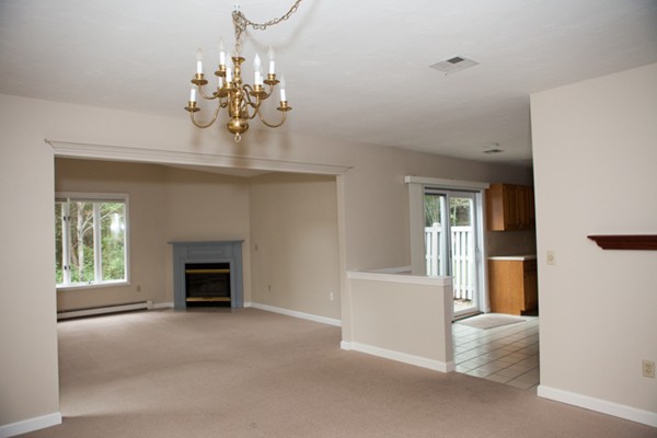 610 Ridgefield Circle, Unit A Clinton, MA 01510 - Photo 10 of 30 Gallery Image 10