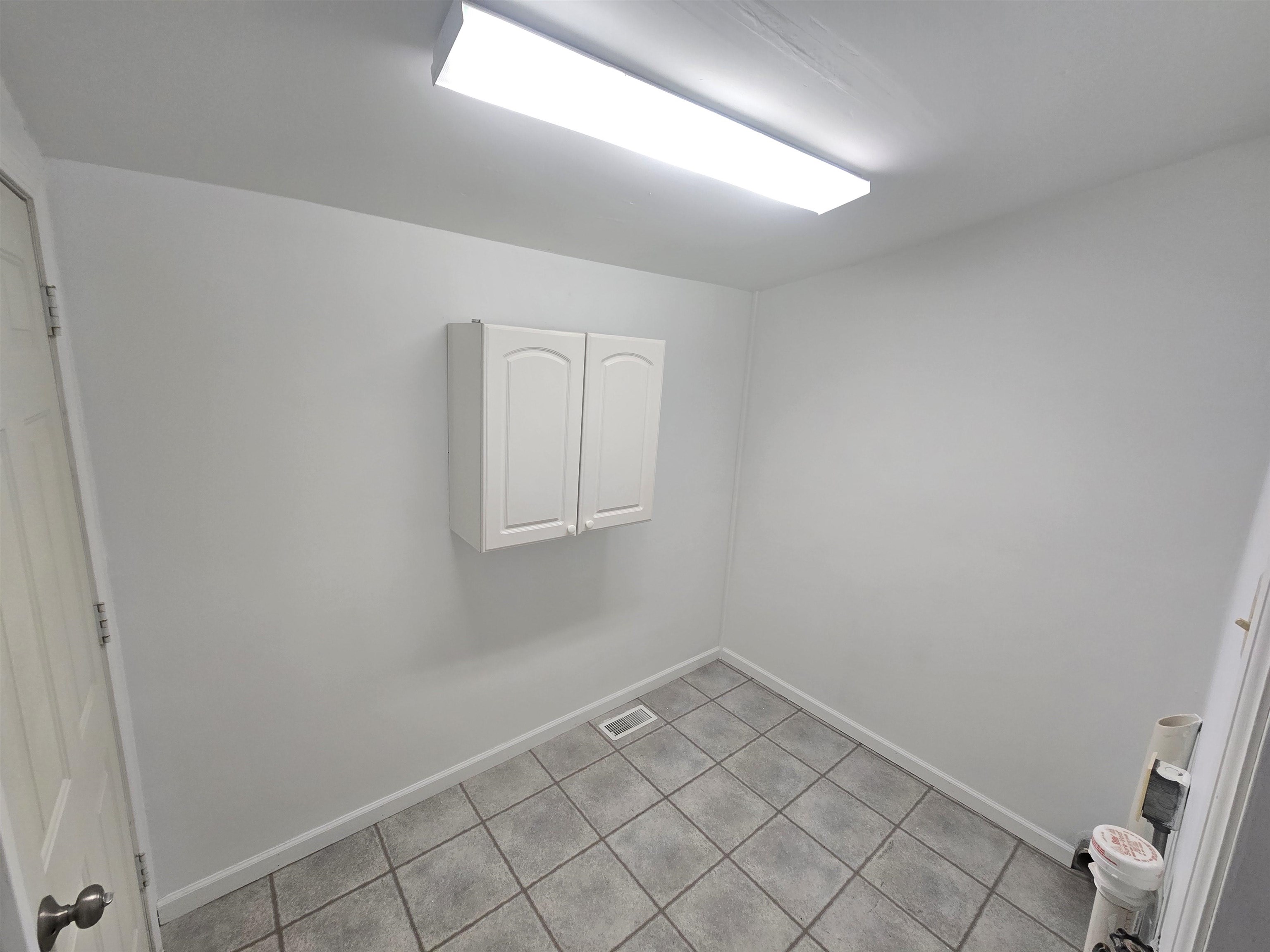 784 Bay Road Bay City, MI 48706 - Photo 12 of 16 Gallery Image 12