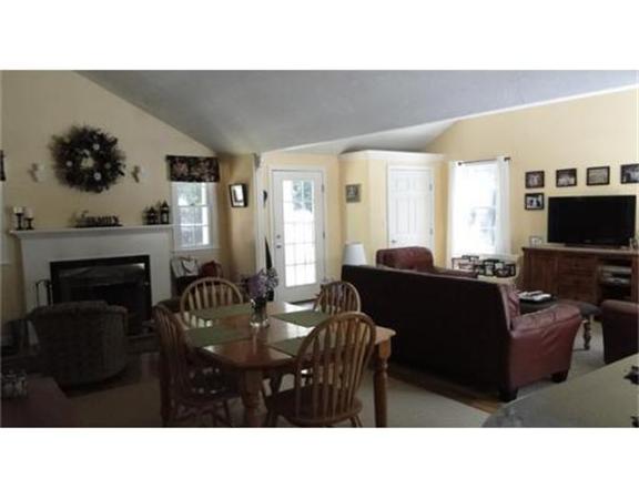 3 Heritage Road Hingham, MA 02043 - Photo 3 of 7 Gallery Image 3