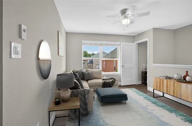 $1,599 | 408 Fulton Street, Unit A, Denton, TX 76201