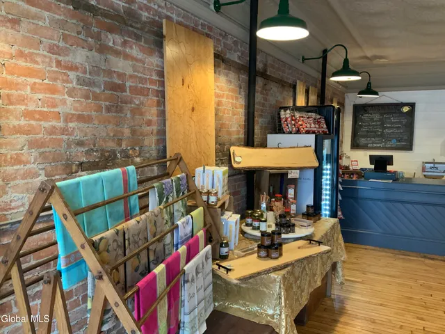 $750,000 | 15 Church Street, Hoosick Falls, NY 12090