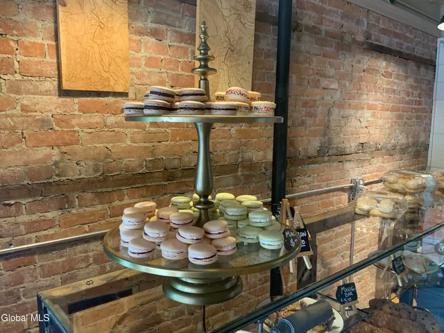 $750,000 | 15 Church Street, Hoosick Falls, NY 12090