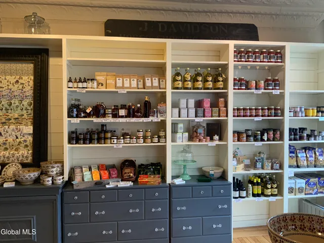 $750,000 | 15 Church Street, Hoosick Falls, NY 12090