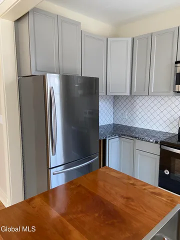 $750,000 | 15 Church Street, Hoosick Falls, NY 12090