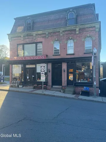 $750,000 | 15 Church Street, Hoosick Falls, NY 12090