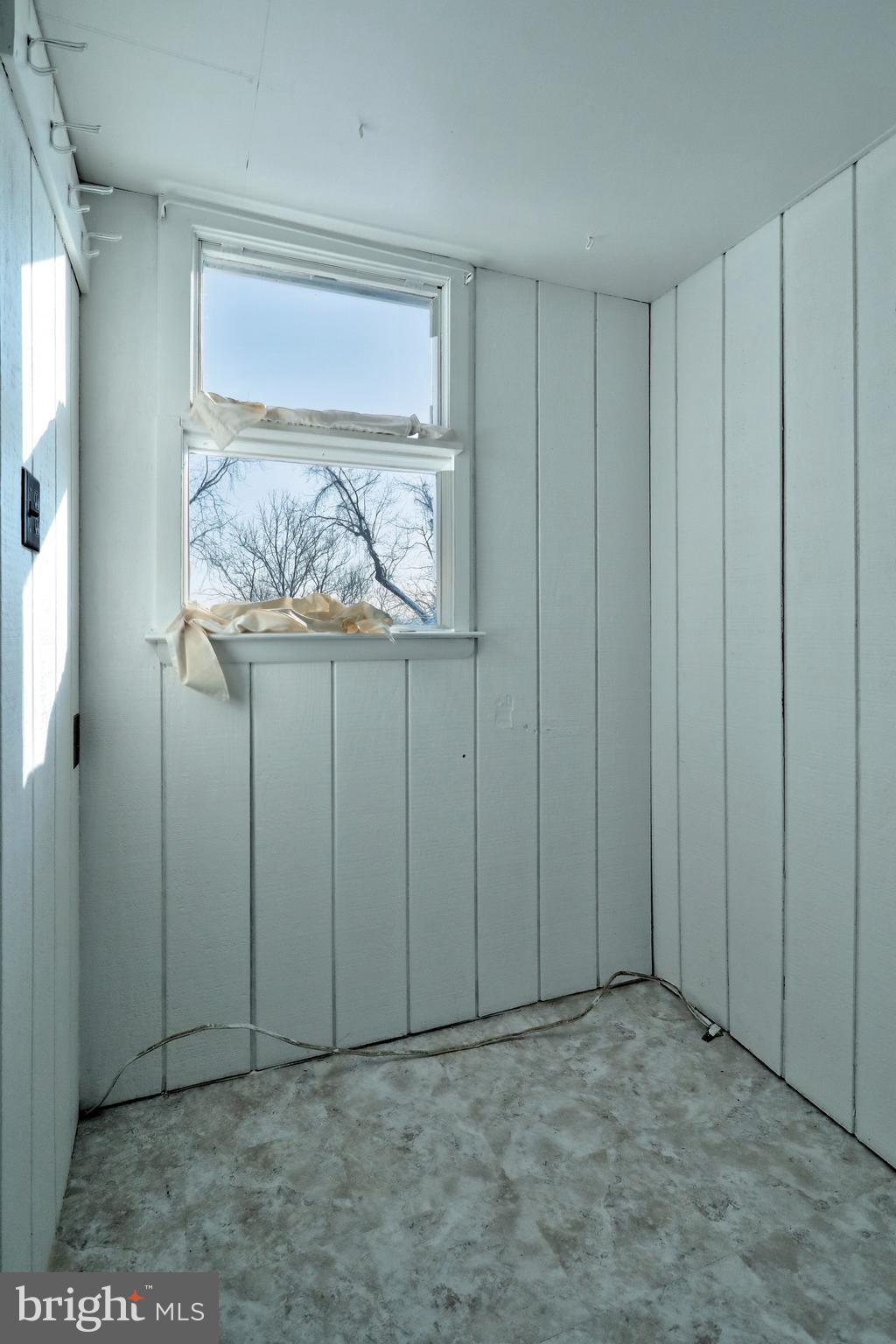 4715 Fake Road York, PA 17406 - Photo 32 of 65 Mud room off Front Porch/ Side Entry