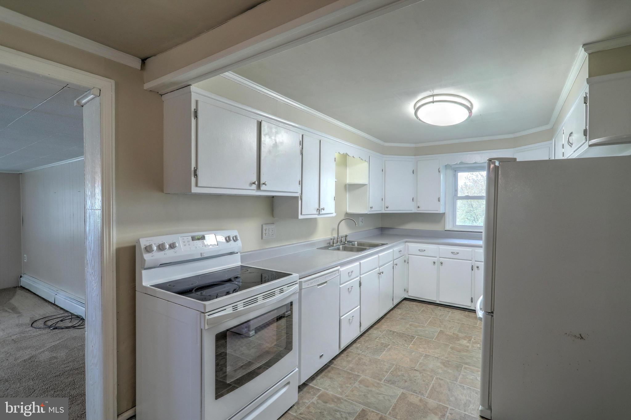 4715 Fake Road York, PA 17406 - Photo 54 of 65 kitchen unstaged