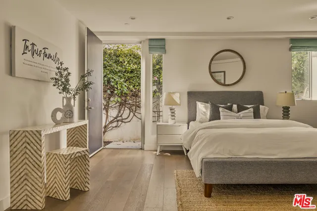 $1,650,000 | 3109 South Dakota Drive, Los Angeles, CA 90034