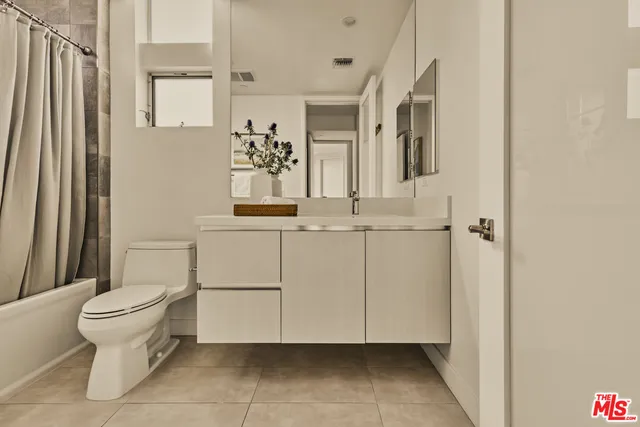 $1,650,000 | 3109 South Dakota Drive, Los Angeles, CA 90034