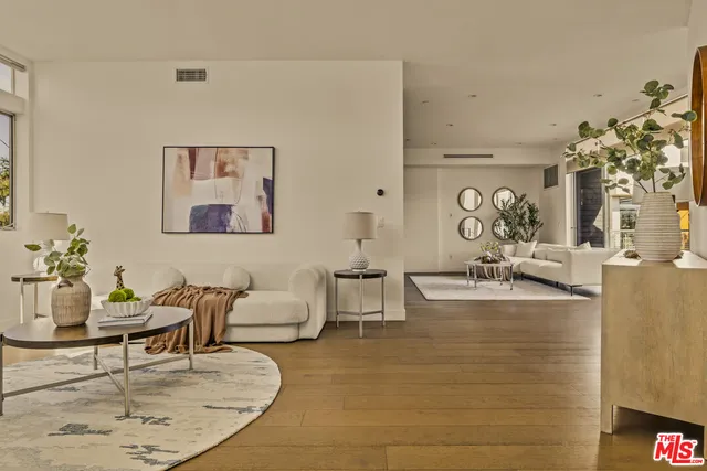 $1,650,000 | 3109 South Dakota Drive, Los Angeles, CA 90034