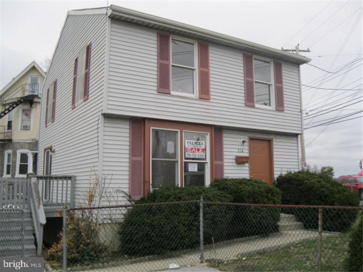 114 Laurel Road Sharon Hill, PA 19079 - Photo 1 of 10 Exterior Front