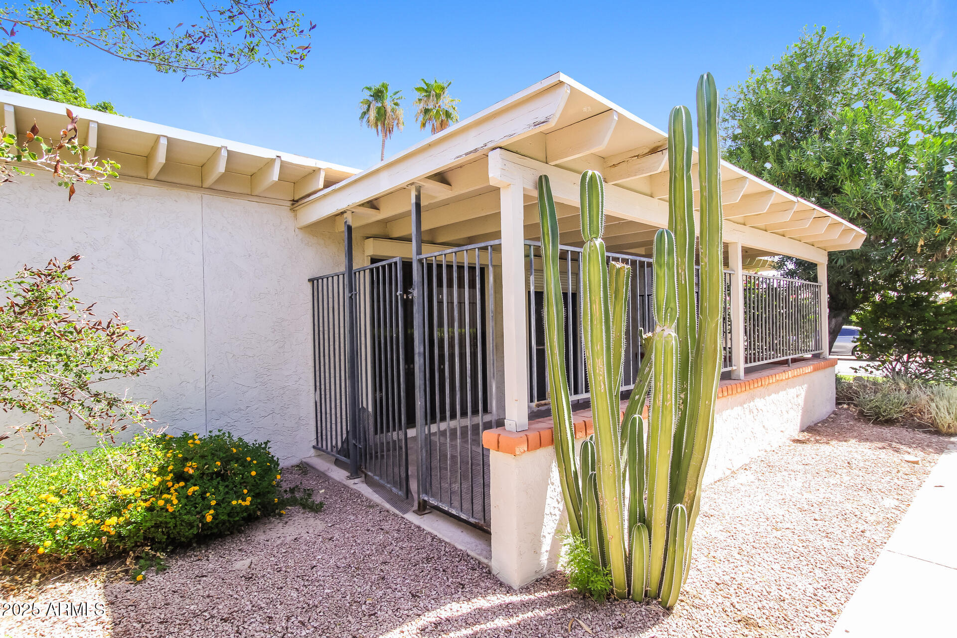 7653 East Vista Drive Scottsdale, AZ 85250 - Photo 15 of 21 17-photo-Rear-View