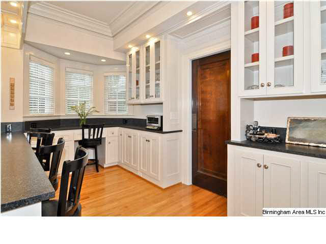 972 Linwood Road Birmingham, AL 35222 - Photo 13 of 32