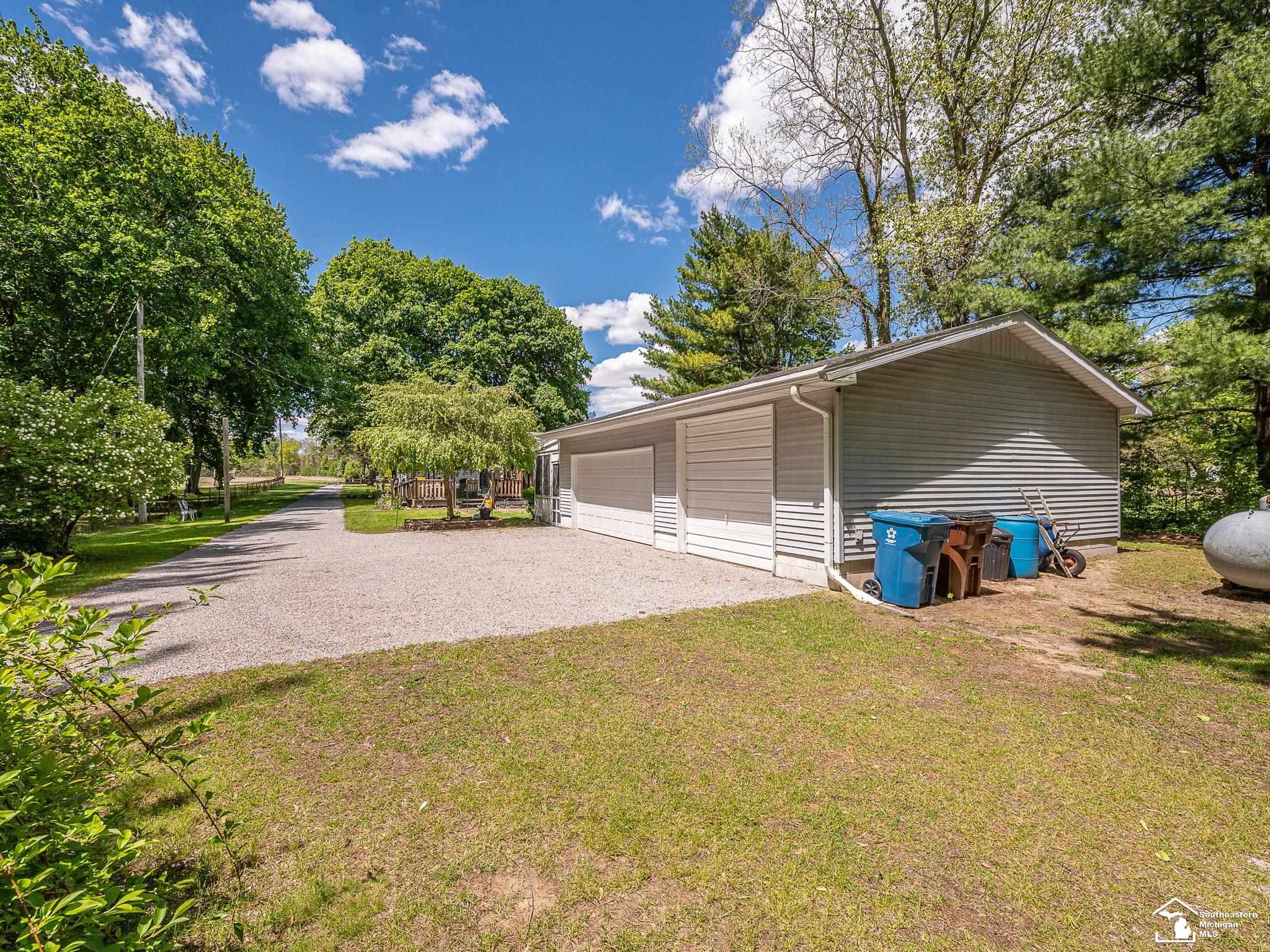 5215 Wells Road Petersburg, MI 49270 - Photo 38 of 47