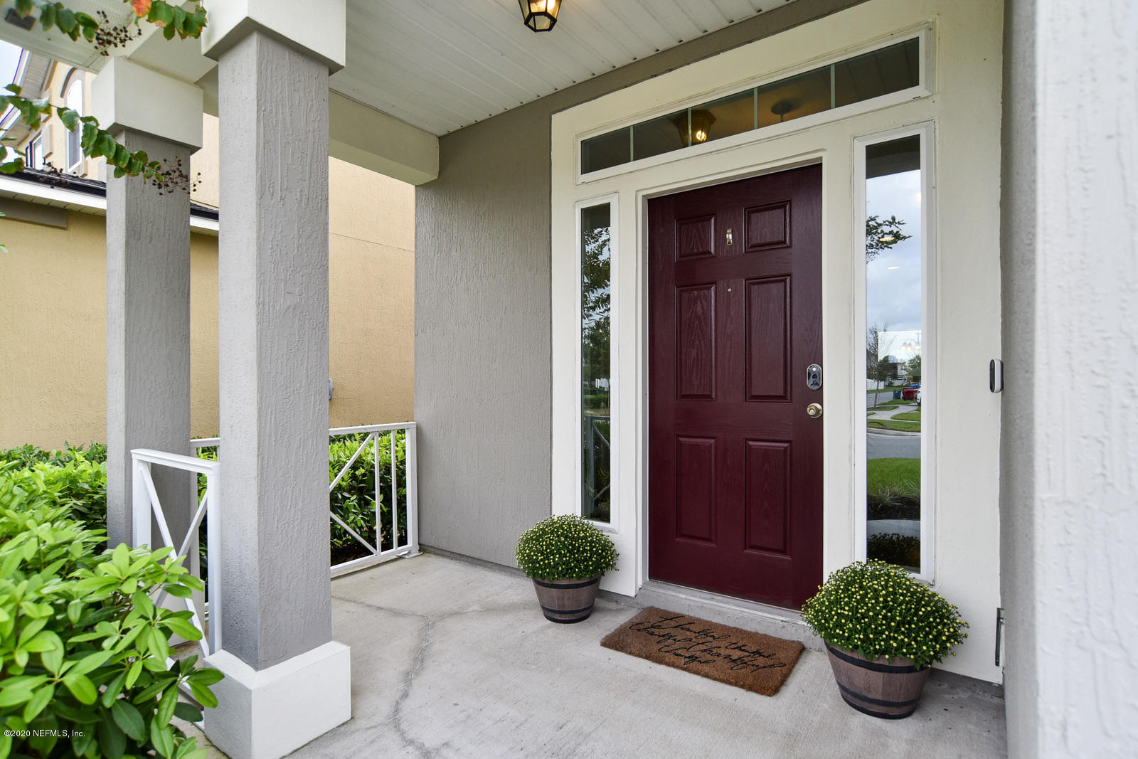14780 Trellis Street Jacksonville, FL 32258 - Photo 4 of 29 a front view of a house with garden