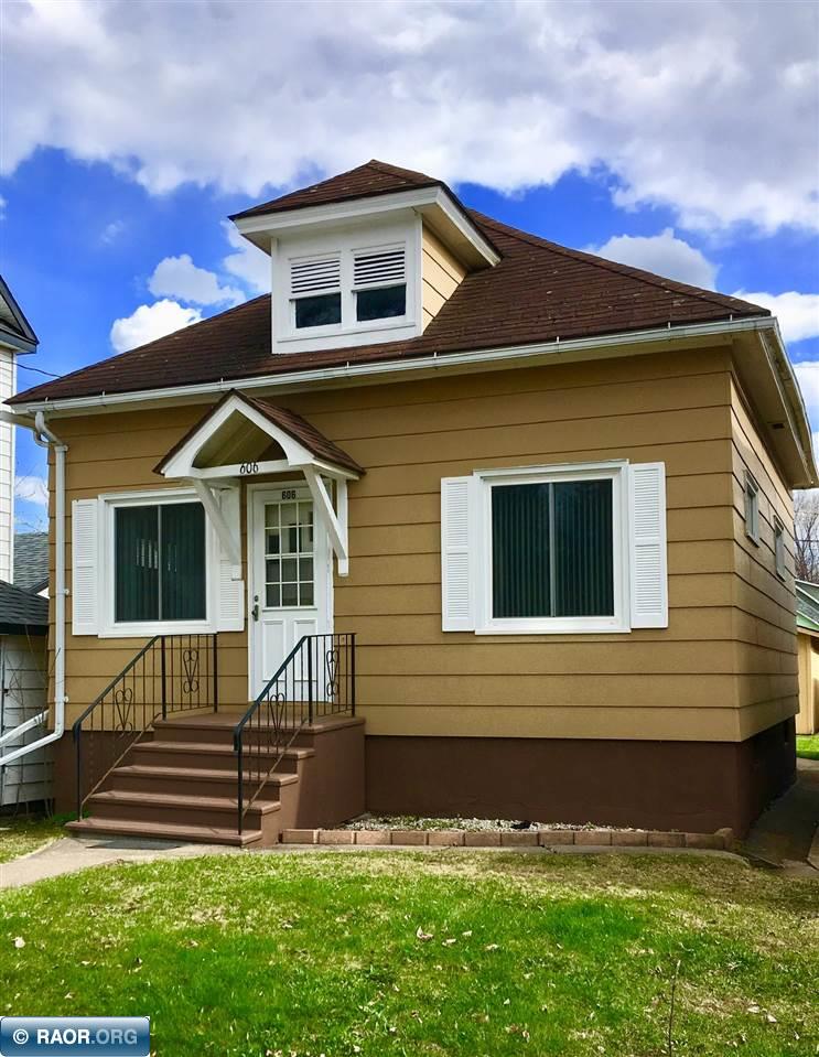 606 South 6th Street Virginia, MN 55792 - Photo 1 of 14