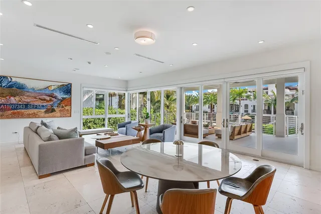 $17,950,000 | 3835 Carole Court, Miami, FL 33133