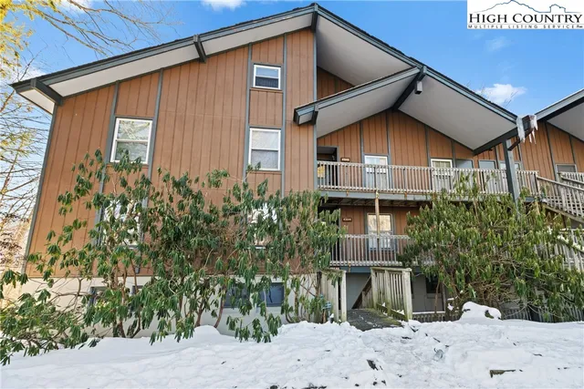 $310,000 | 1491 Sugar Mountain Drive, Unit 44, Sugar Mountain, NC 28604