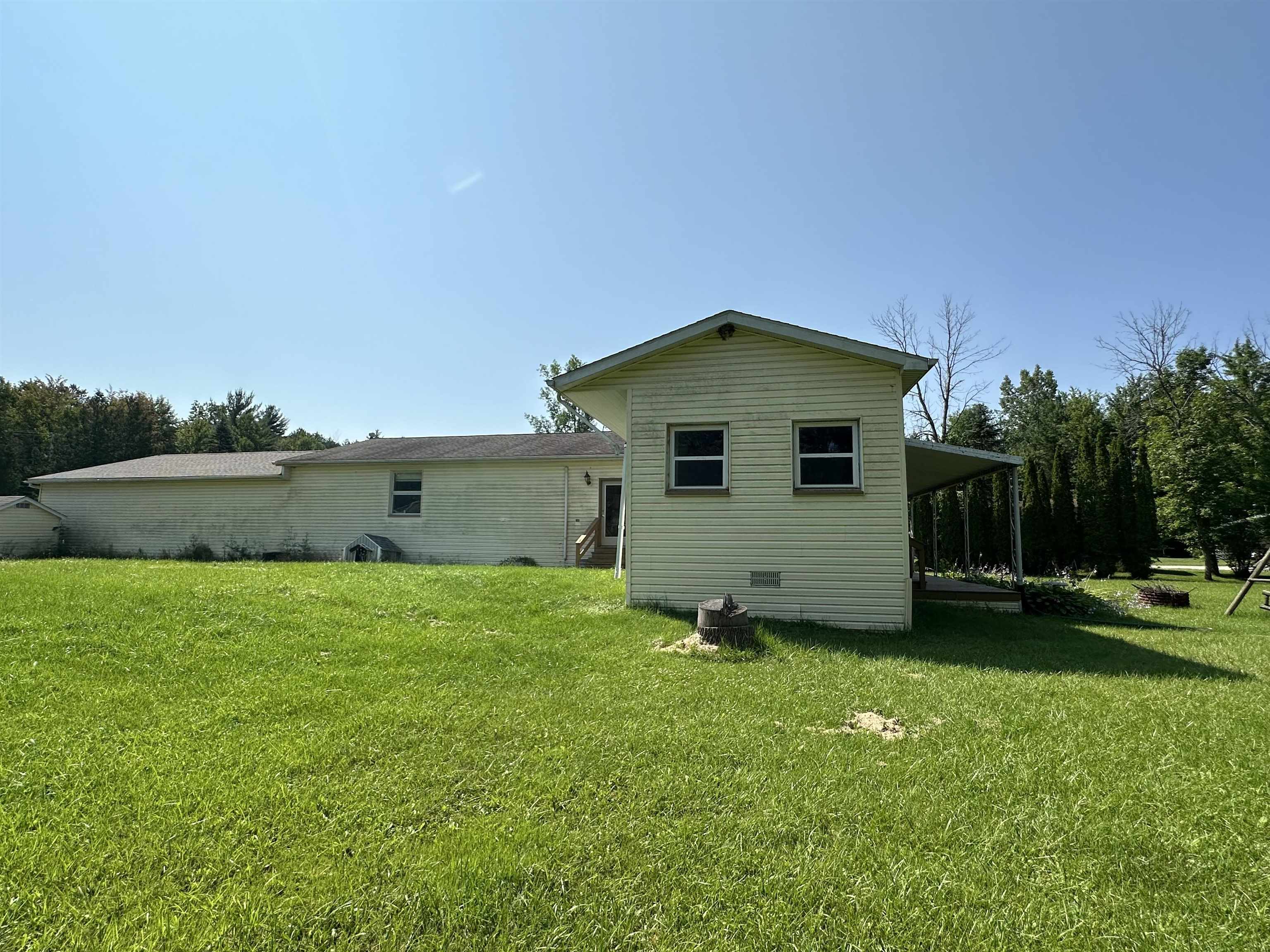 5202 Middle Road Hope, MI 48628 - Photo 28 of 33