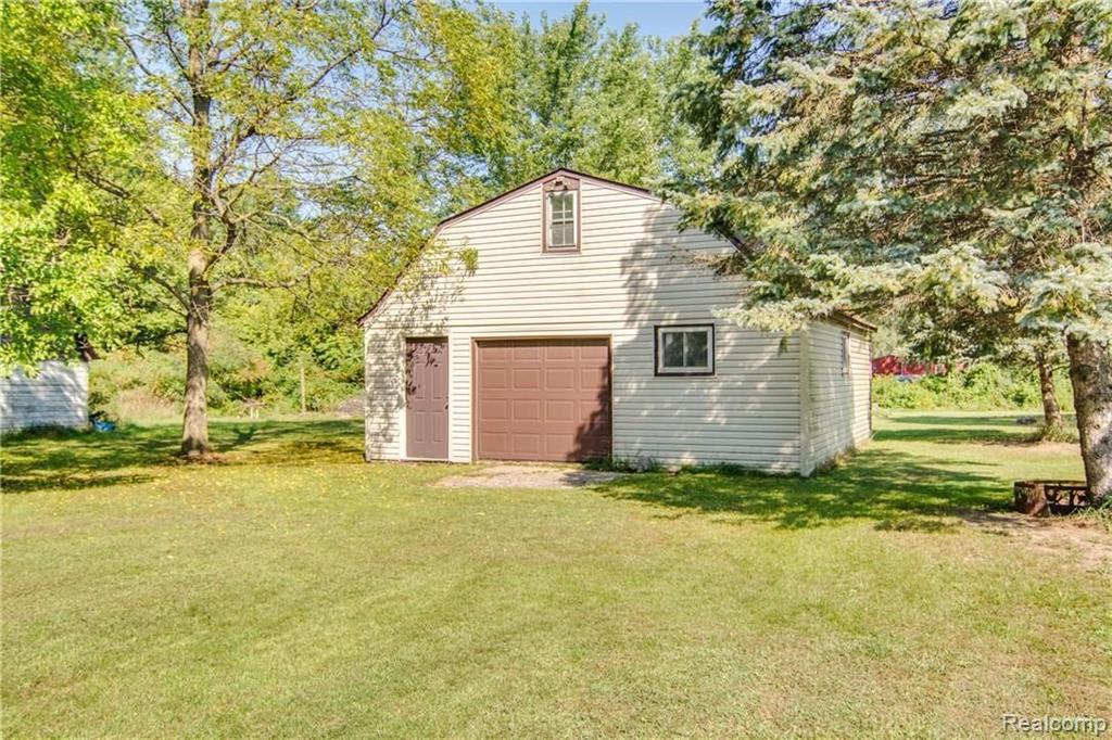 43160 Bemis Road Belleville, MI 48111 - Photo 36 of 56