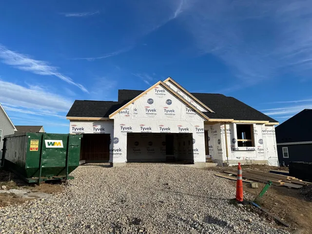 $558,900 | 652 Mary Way, Slinger, WI 53086