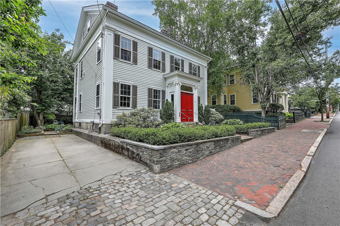 93 Power Street Providence, RI 02906 - Photo 2 of 45