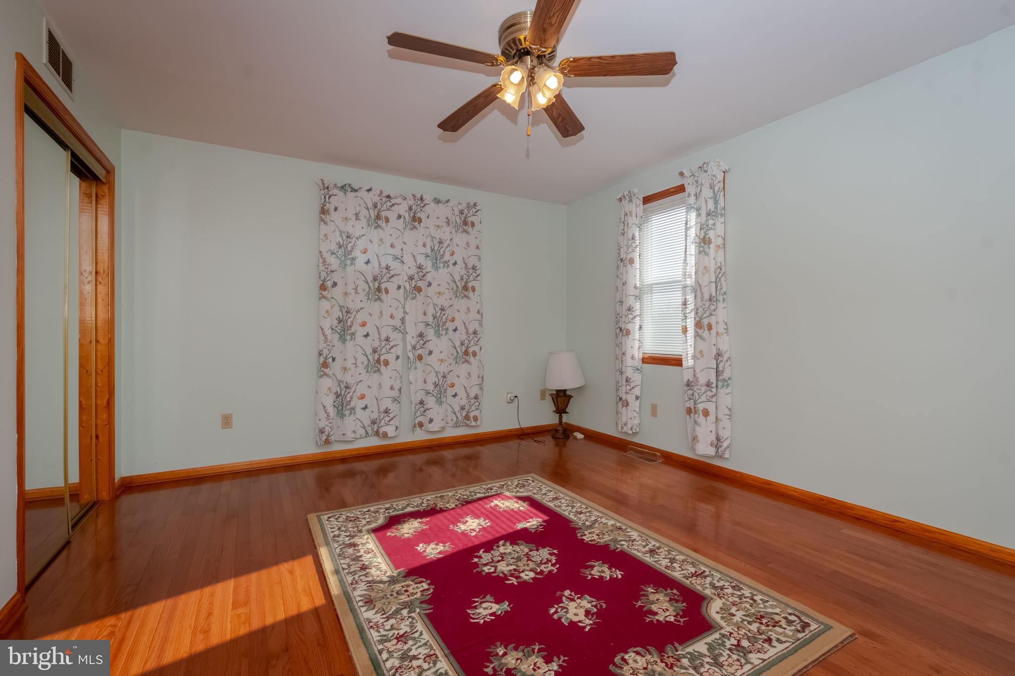 401 Rugby Avenue Brooklyn, MD 21225 - Photo 13 of 55 Gallery Image 13