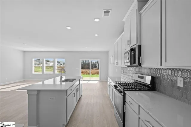 $383,900 | 105 Madison Court, Gray Court, SC 29645