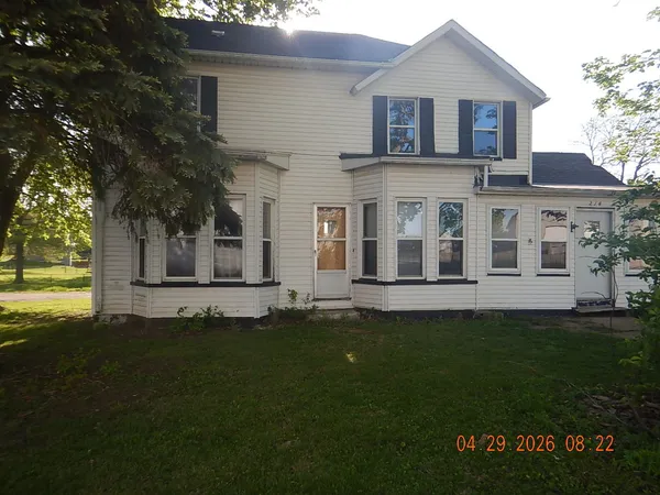 $45,000 | 214 North 1st Street, Neponset, IL 61345