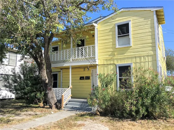 $695 | 1646 18th Street, Corpus Christi, TX 78404