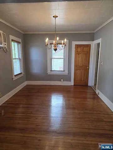 $3,325 | 943 Van Houten Avenue, Clifton, NJ 07013