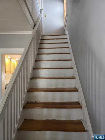 $3,325 | 943 Van Houten Avenue, Clifton, NJ 07013