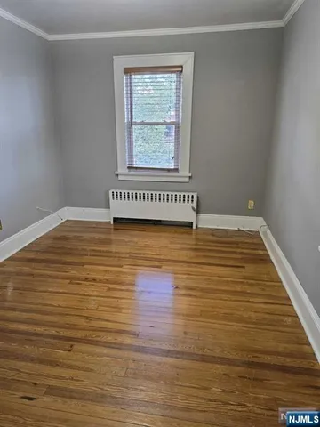 $3,325 | 943 Van Houten Avenue, Clifton, NJ 07013