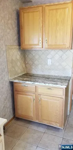 $3,325 | 943 Van Houten Avenue, Clifton, NJ 07013