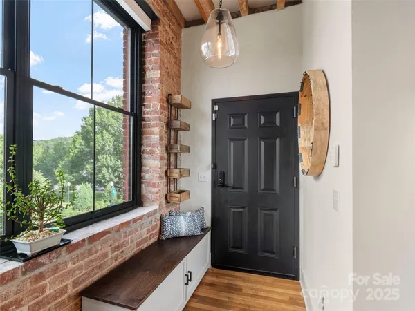 a view of a entryway door of the house