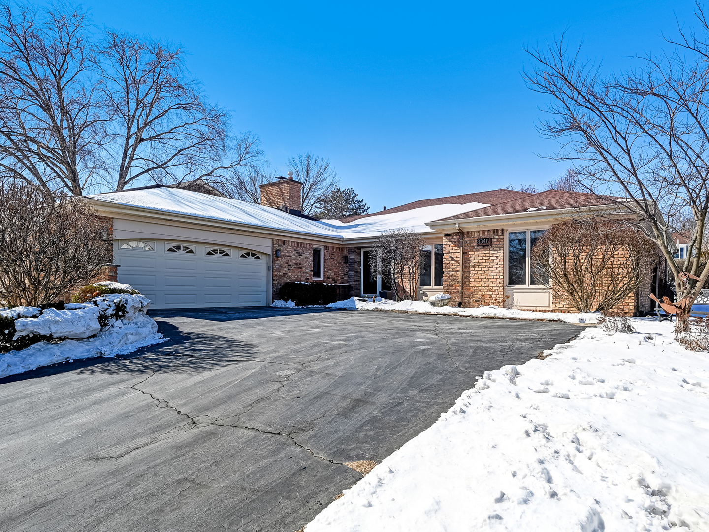 8348 Walredon Avenue Burr Ridge, IL 60527 - Photo 1 of 23 Gallery Image 1